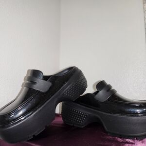 CROCS Black Platform Mules